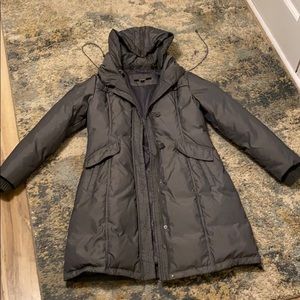 ❄️ EUC DKNY DOWN WINTER COAT